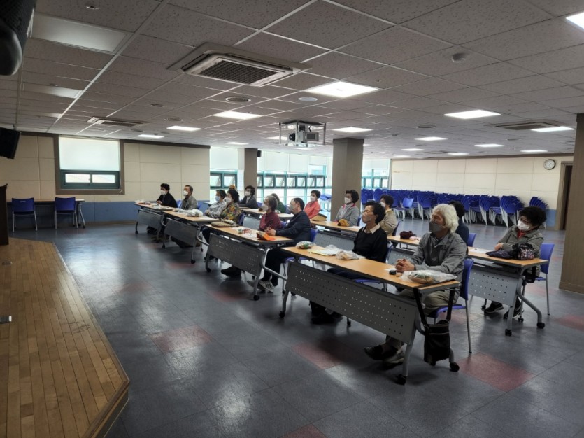 KakaoTalk_20220517_161128347_04.jpg