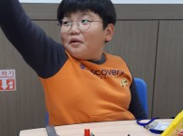 KakaoTalk_Moim_8h7ZA3IcyKRNEN1rWbYg93diSbhnoe.jpg